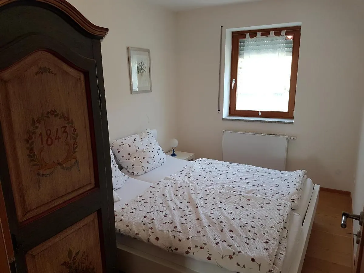 Apartment Ferienwohnungen Am Buechlhof Im Oberpfaelzer Seenland Neunburg vorm Wald